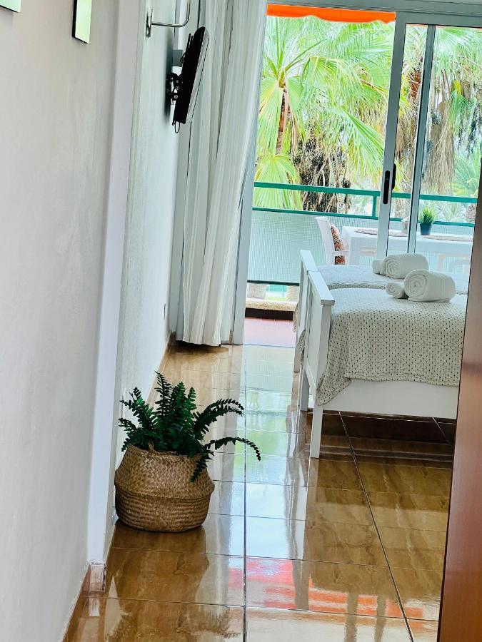 Comodoro Cristianos Beach Vivienda Vacacional Apartment Los Cristianos  Ngoại thất bức ảnh